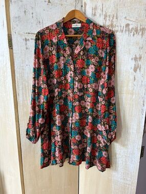 NATURAL LIFE Ansley Tunic Floral Button-Front Dress in Pink, Green & Red